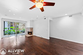 2504 W MacArthur Blvd in Santa Ana, CA - Building Photo - Building Photo