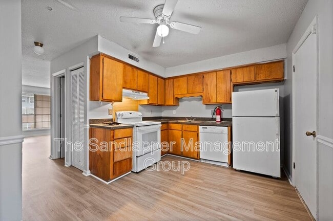 3614 Peppertree Ln in North Charleston, SC - Building Photo - Building Photo