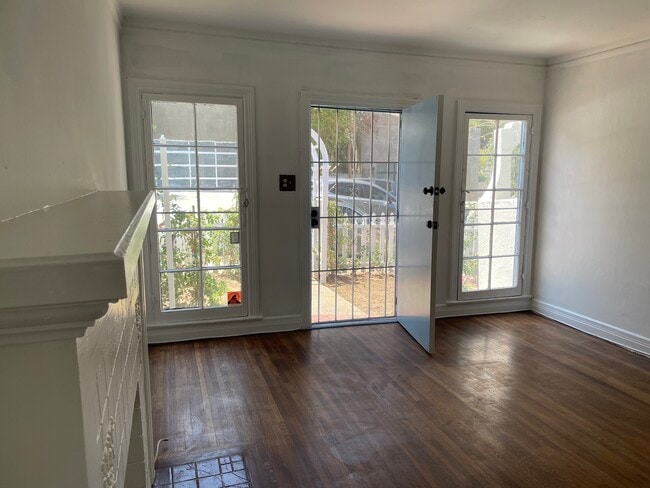 1432 Westerly Ter, Unit 1432 in Los Angeles, CA - Building Photo - Building Photo