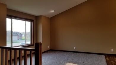 244 Prairie Rd in New Richmond, WI - Building Photo - Building Photo