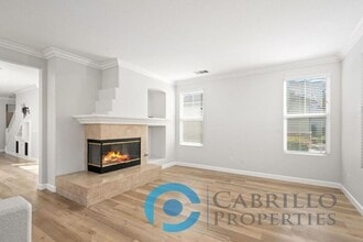 12177 Pepper Tree Ln in Poway, CA - Building Photo - Building Photo