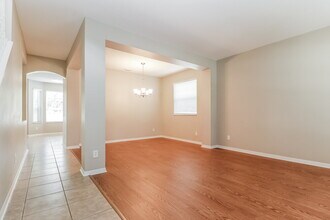 18401 Dajana Ave in Land O Lakes, FL - Building Photo - Building Photo