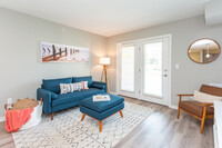 Lakeshore Flats in Grand Haven, MI - Building Photo - Interior Photo