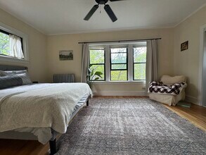 4614 N Sacramento Ave in Chicago, IL - Building Photo - Building Photo
