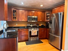 60 Sylvan St in Melrose, MA - Building Photo - Building Photo