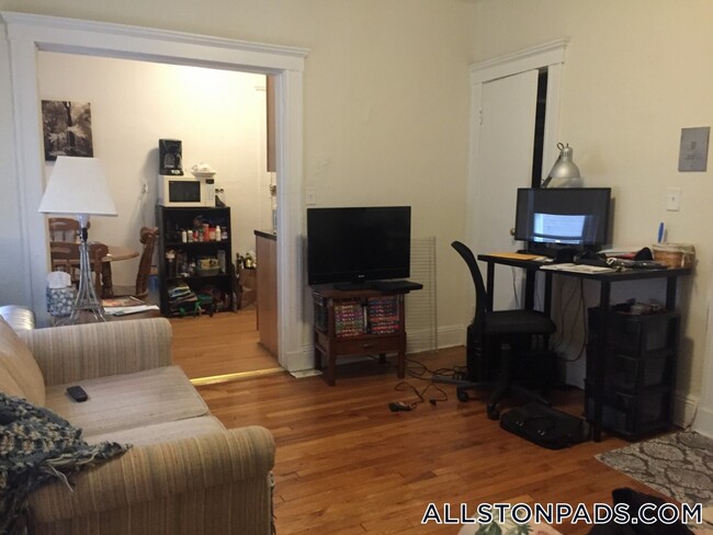 property at 109 Brainerd Rd