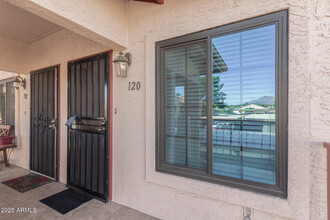 455 N Delaware Dr-Unit -120 in Apache Junction, AZ - Building Photo - Building Photo