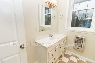 1815 Bailey Ave in Chattanooga, TN - Building Photo - Building Photo