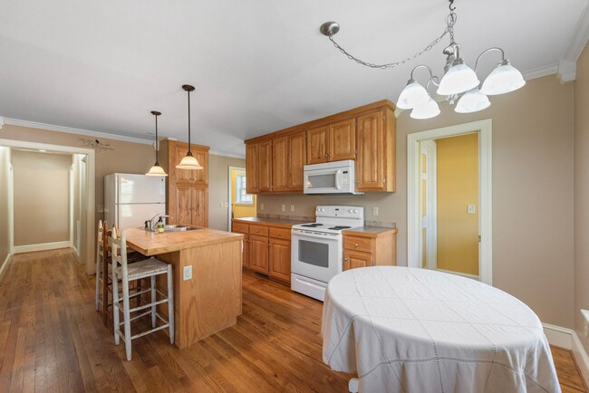 143 Bertie Ln in Jefferson, NC - Building Photo - Building Photo