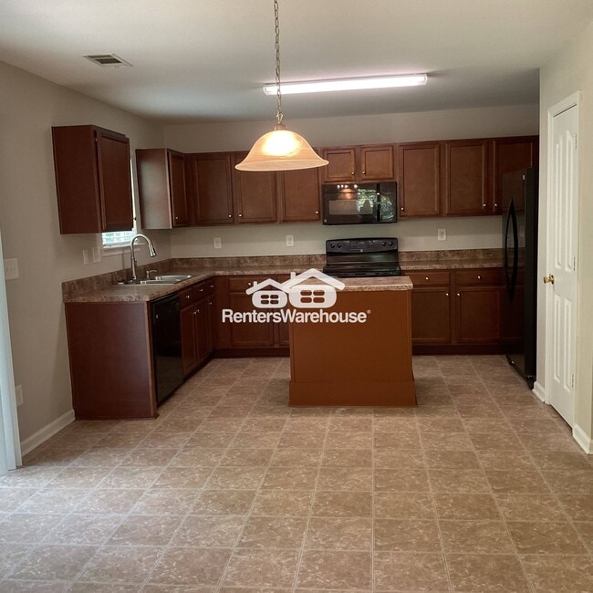 4328 Houldsworth Dr in Charlotte, NC - Building Photo - Building Photo