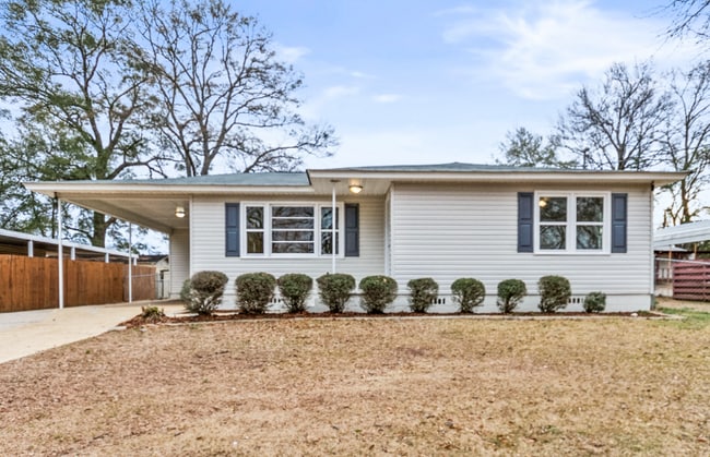 3225 2nd Ave in Tuscaloosa, AL - Building Photo - Building Photo