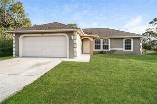 3812 22nd St SW in Lehigh Acres, FL - Building Photo