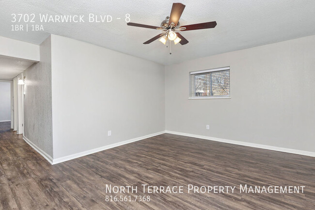 3702 Warwick Blvd-Unit -8 in Kansas City, MO - Building Photo - Building Photo