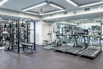 Addison Keller Springs in Addison, TX - Foto de edificio - Interior Photo