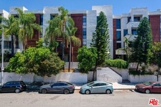 630 N Grand Ave in Los Angeles, CA - Building Photo - Building Photo