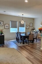 2243 Butte Creek Dr in Sparks, NV - Foto de edificio - Building Photo