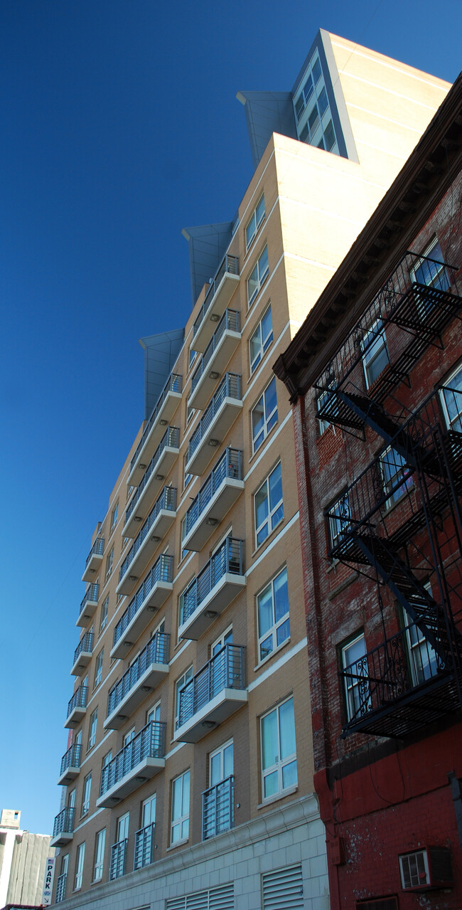 302 2nd St in Brooklyn, NY - Foto de edificio - Building Photo