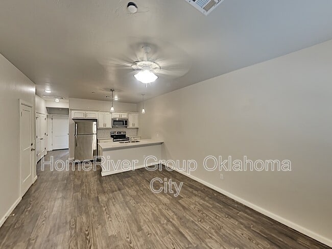 418 Vail Cir in Oklahoma City, OK - Building Photo - Building Photo