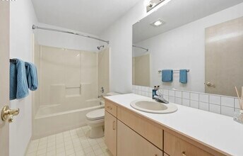 3116 SE 154th Ave in Vancouver, WA - Building Photo - Building Photo