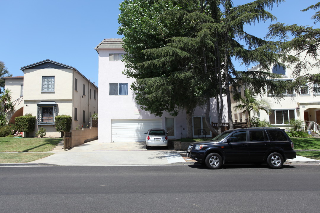 817 12th St in Santa Monica, CA - Building Photo