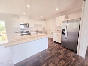 2213 E 16th Plaza in Panama City, FL - Building Photo - Building Photo