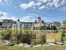 180 Grace Chapel Rd in Blue Eye, MO - Building Photo