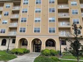 2203 Dorrington St in Houston, TX - Building Photo