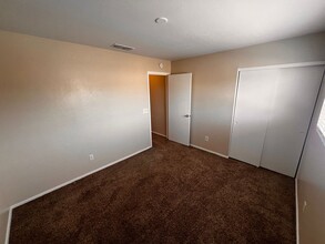 15071 W Heritage Oak Way in Surprise, AZ - Building Photo - Building Photo