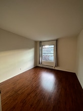 213 Boardwalk Pl, Unit G in San Bruno, CA - Building Photo - Building Photo