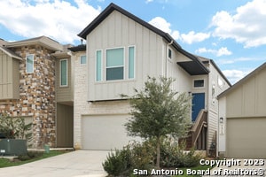 7910 Needle Crk in San Antonio, TX - Building Photo - Building Photo