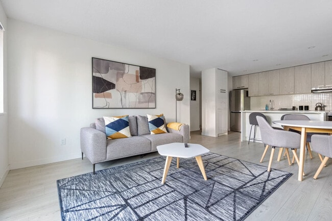 55 E 12th Ave in Vancouver, BC - Building Photo - Building Photo