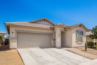 10250 W Townley Ave in Peoria, AZ - Building Photo - Building Photo
