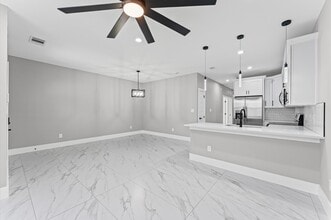 9106 Everglade Dr in Houston, TX - Building Photo - Building Photo