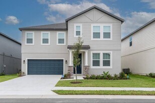 2310 Lancashire St in Davenport, FL - Building Photo