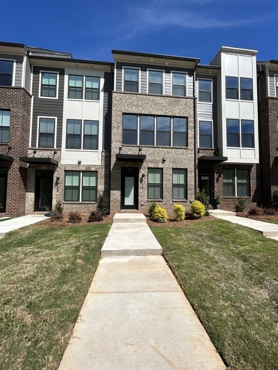 912 Broad River Ln in Charlotte, NC - Building Photo