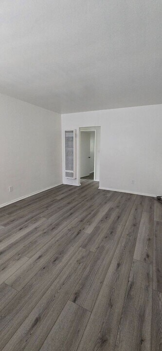 901-905 E High Ave in Redlands, CA - Building Photo
