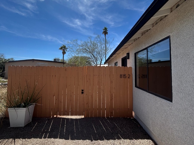 property at 815 E Lester St