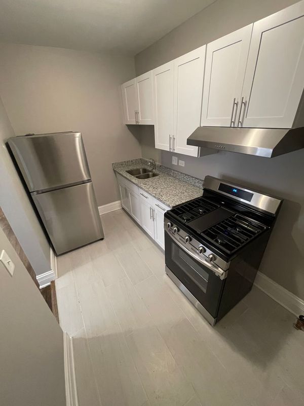 property at 11023 S Vernon Ave
