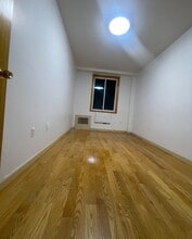 6426 Queens Blvd, Unit #6D in Woodside, NY - Building Photo - Building Photo