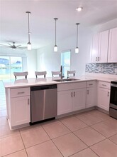 244 Aquamarine Ln in Kissimmee, FL - Building Photo - Building Photo