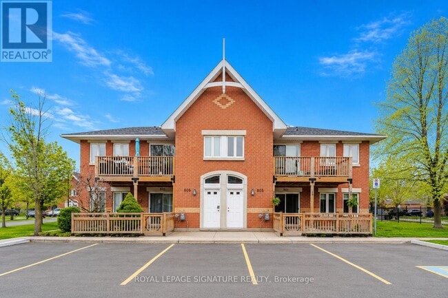 property at 4140 Foxwood Dr