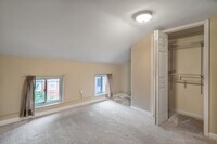 308 S Regester St photo'