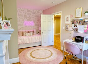 74 Egmont St, Unit 2 in Brookline, MA - Building Photo