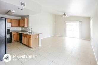 10845 W Monterosa St in Phoenix, AZ - Building Photo - Building Photo