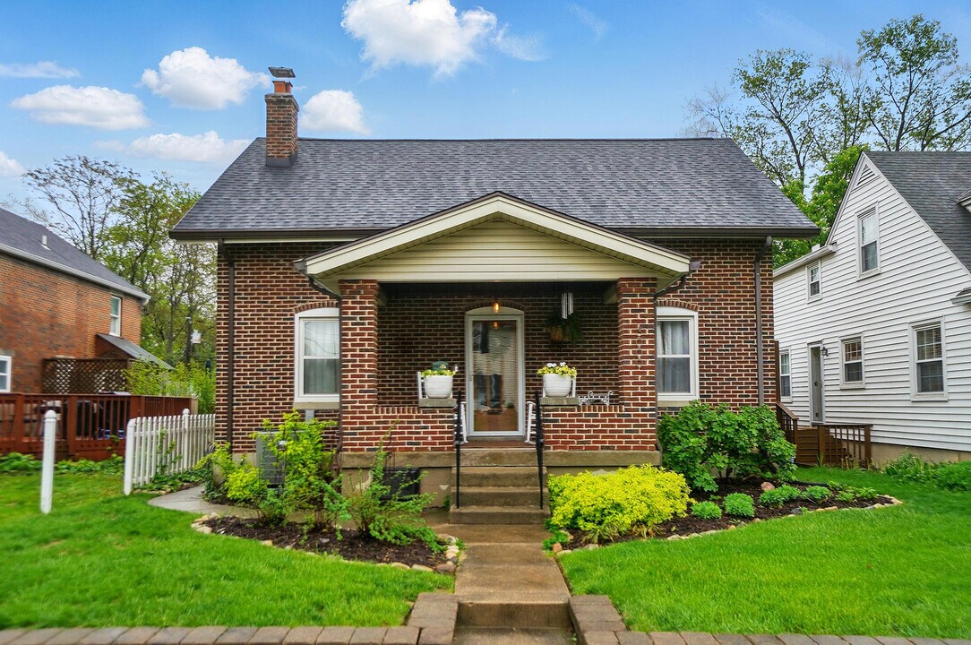 3000 Hillside Ave in Dayton, OH - Building Photo