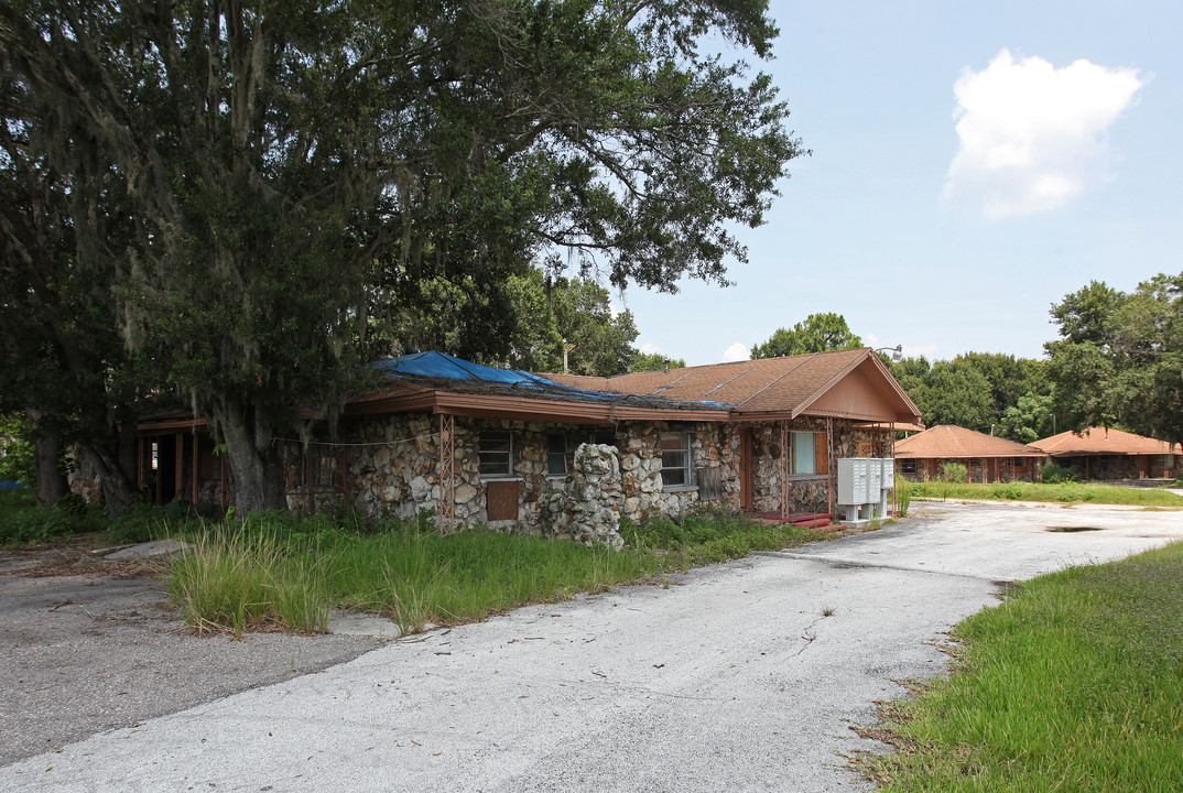 The Palms Apartments in Lakeland, FL - Building Photo