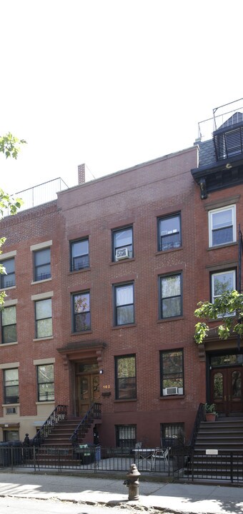 162 President St in Brooklyn, NY - Building Photo