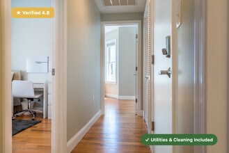 Furnished Private Bedroom in South Boston in Boston, MA - Foto de edificio - Building Photo