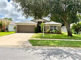 8057 Bracken Ln in Melbourne, FL - Building Photo