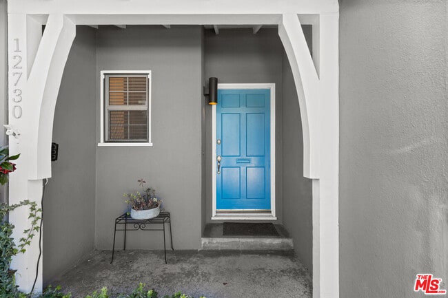 12730 La Maida St in Los Angeles, CA - Building Photo - Building Photo